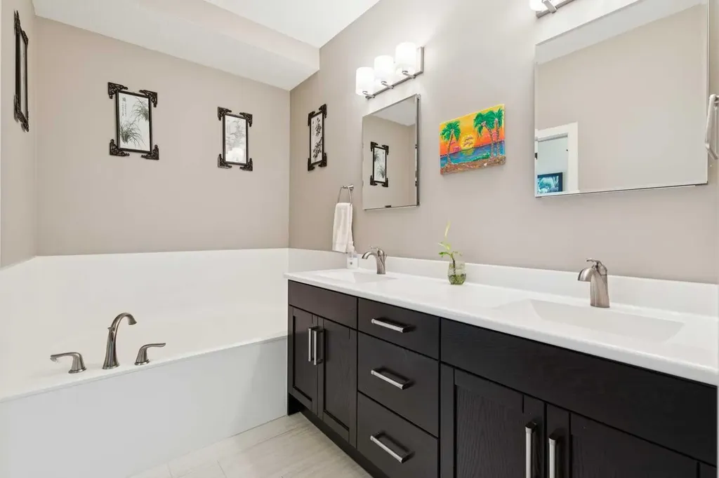 27 Ridge View Place Cochrane AB T4C0P8