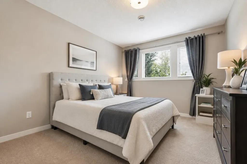 27 Ridge View Place Cochrane AB T4C0P8
