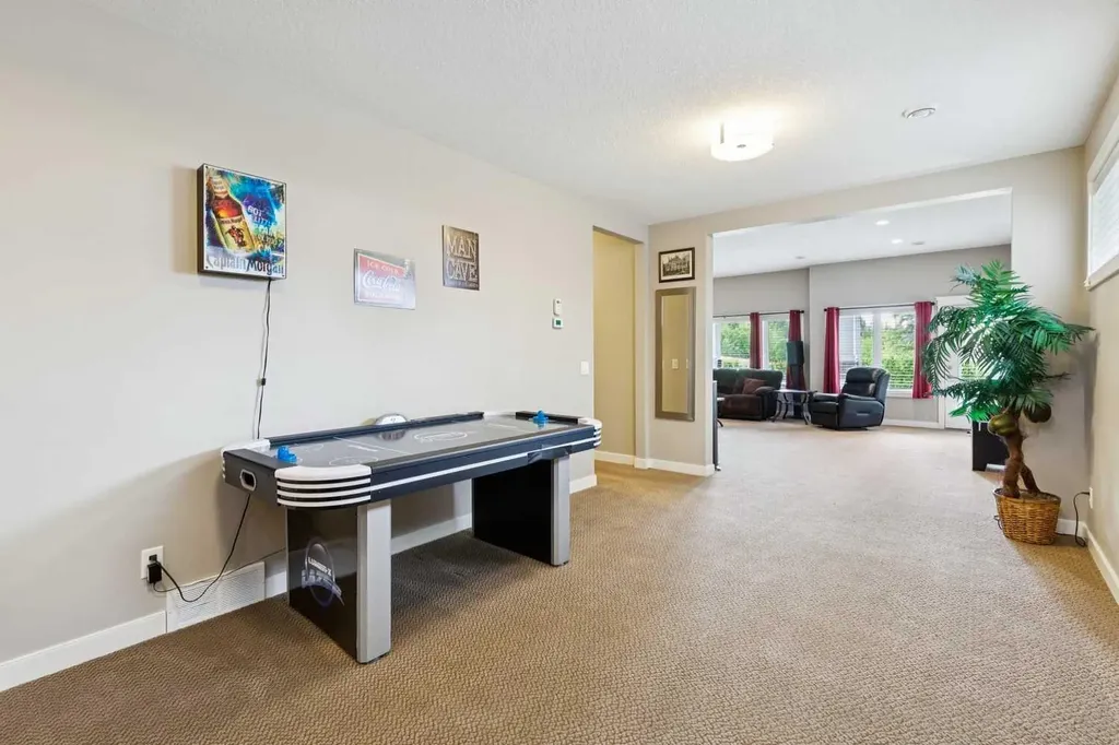 27 Ridge View Place Cochrane AB T4C0P8