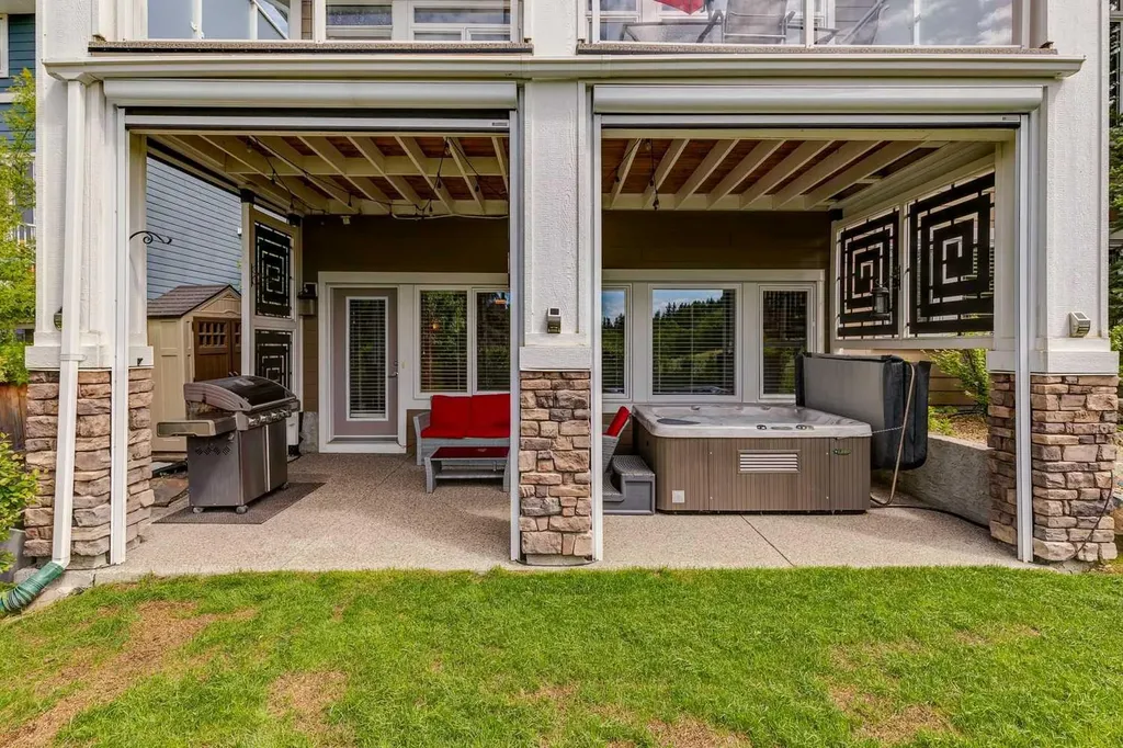 27 Ridge View Place Cochrane AB T4C0P8