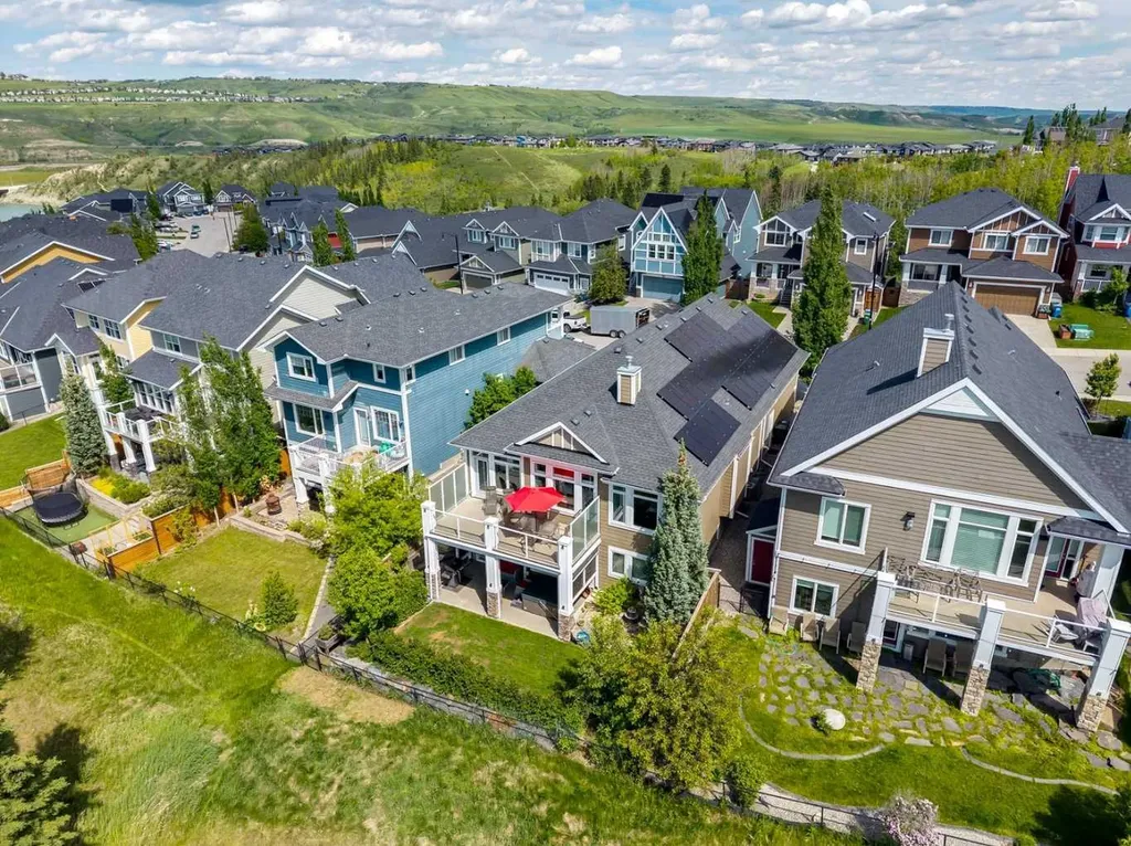 27 Ridge View Place Cochrane AB T4C0P8
