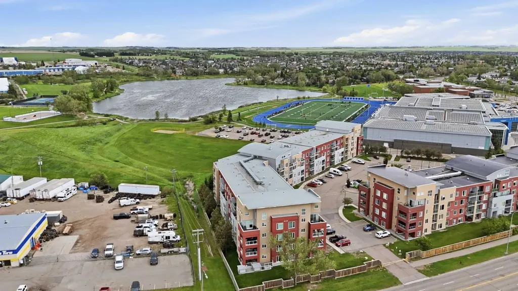 604 East Lake Boulevard NE Airdrie AB T4A0G6