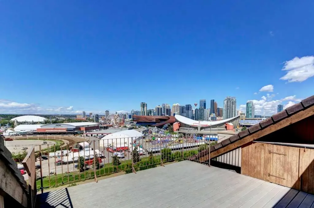 1921 6 Street SE Calgary AB T2G 2Y3