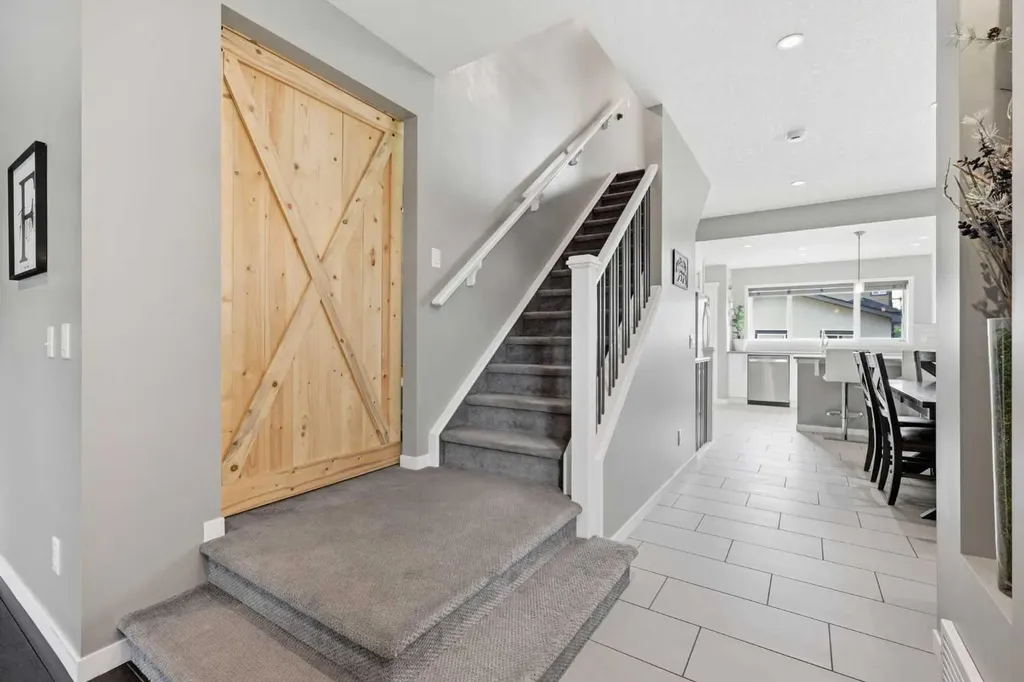 170 Mahogany Heights SE Calgary AB T3M 0X6