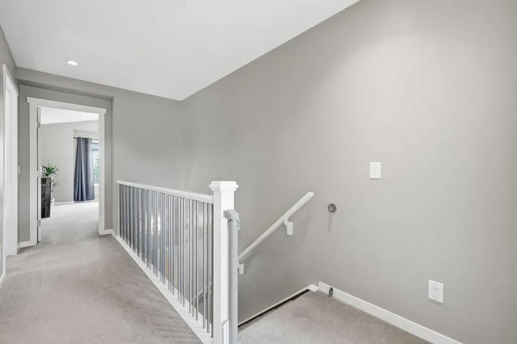 170 Mahogany Heights SE Calgary AB T3M 0X6