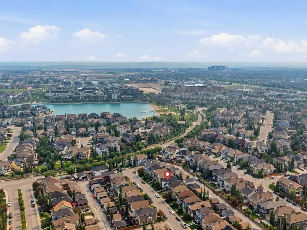 170 Mahogany Heights SE Calgary AB T3M 0X6