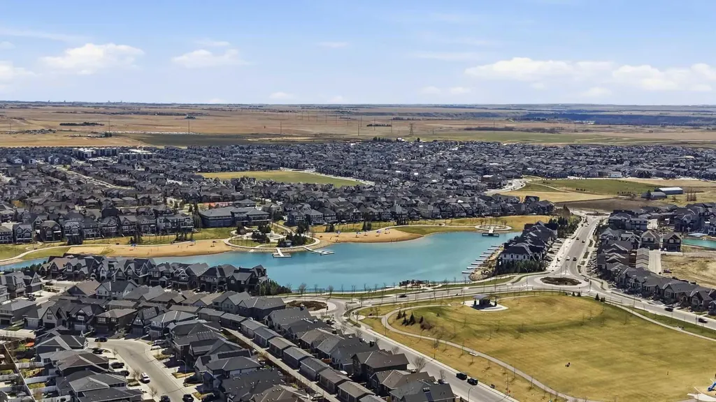 170 Mahogany Heights SE Calgary AB T3M 0X6
