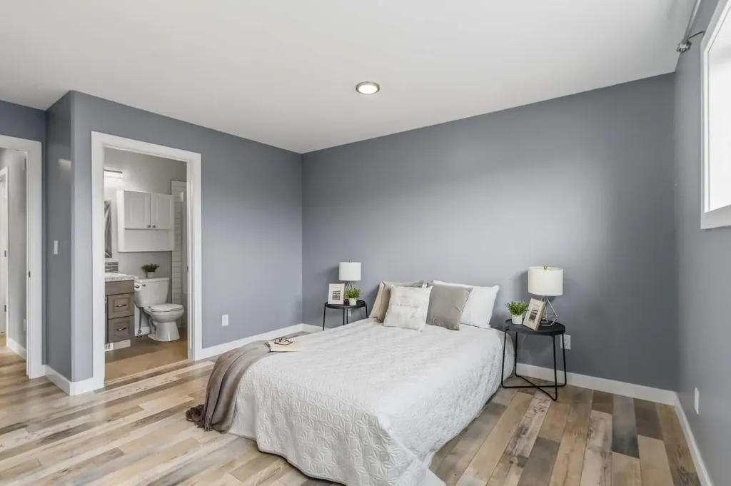 179 Aldergrove Avenue Fort Mcmurray AB T9J 1E6