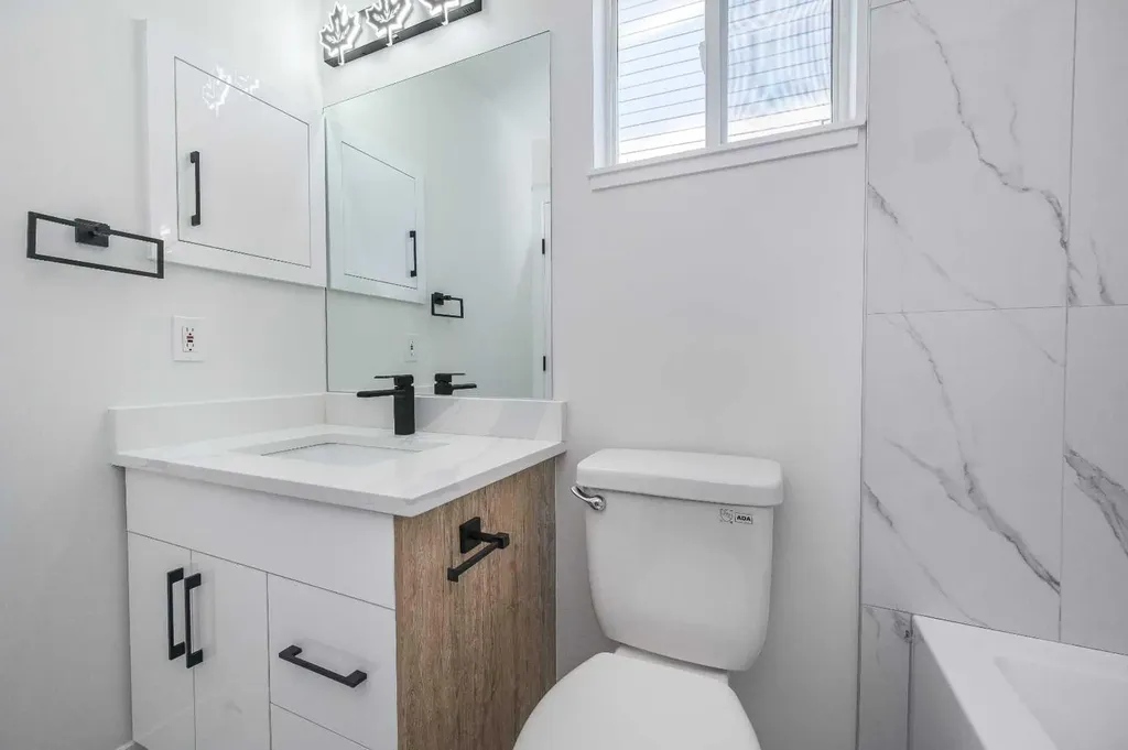 4249 Catalina Boulevard NE Calgary AB T1Y6Y5