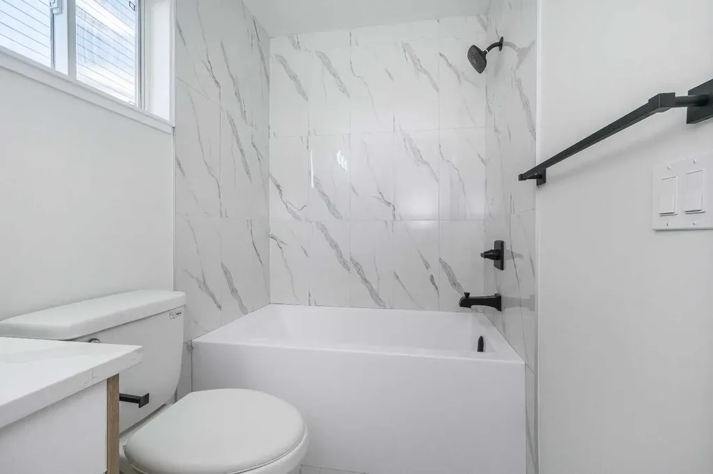 4249 Catalina Boulevard NE Calgary AB T1Y6Y5