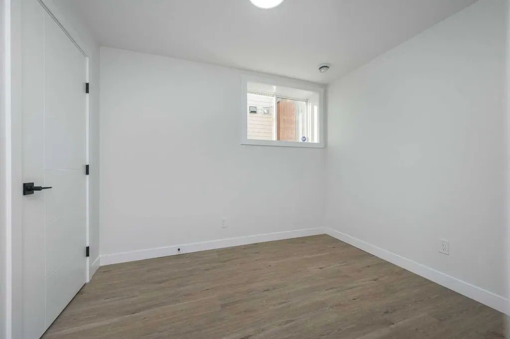 4249 Catalina Boulevard NE Calgary AB T1Y6Y5