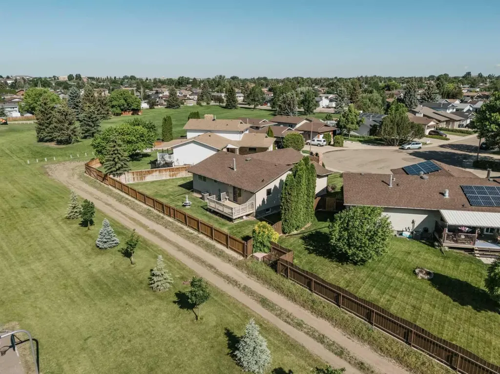 32 Rice Court SE Medicine Hat AB T1B 3X2