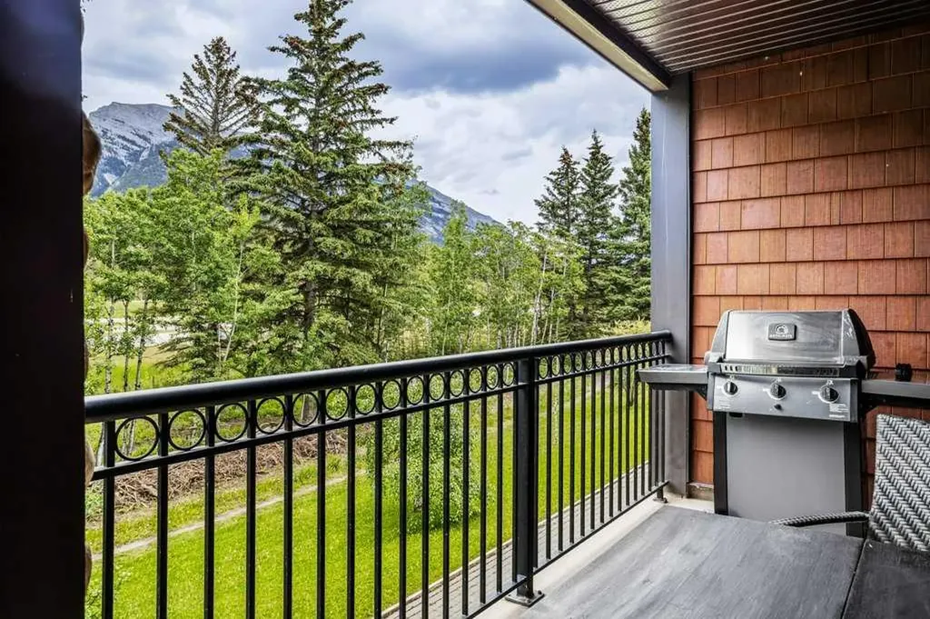 901 Mountain Street Canmore AB T1W 0C9