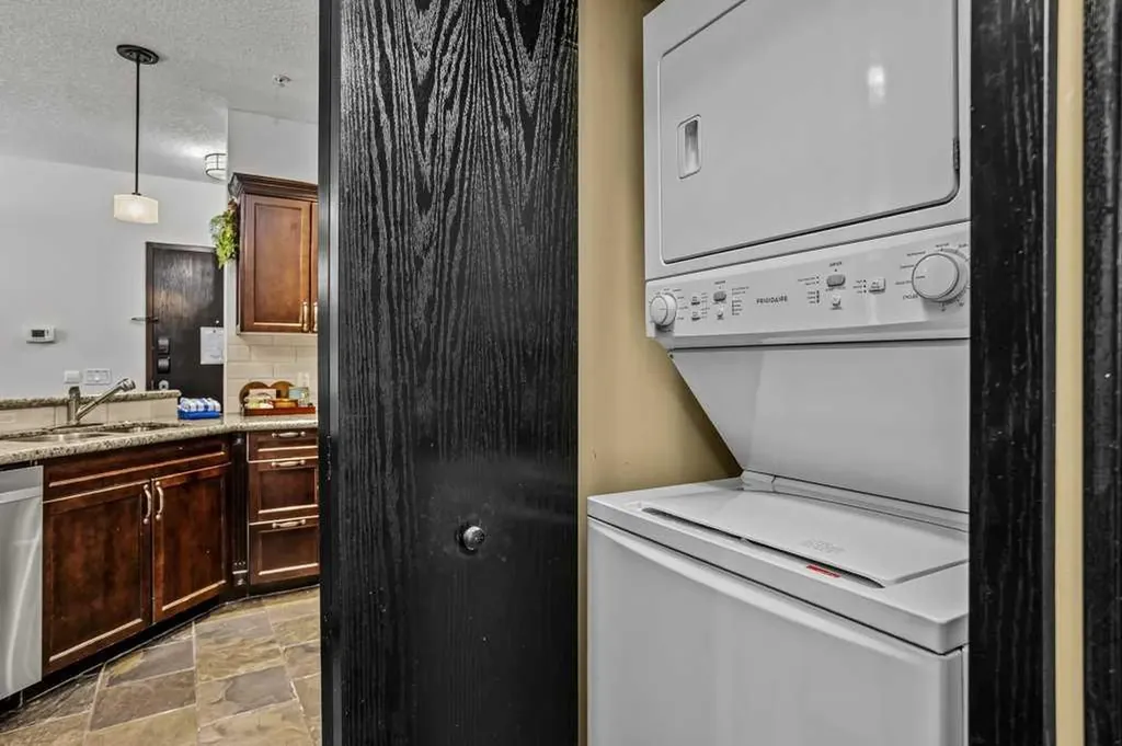 901 Mountain Street Canmore AB T1W 0C9