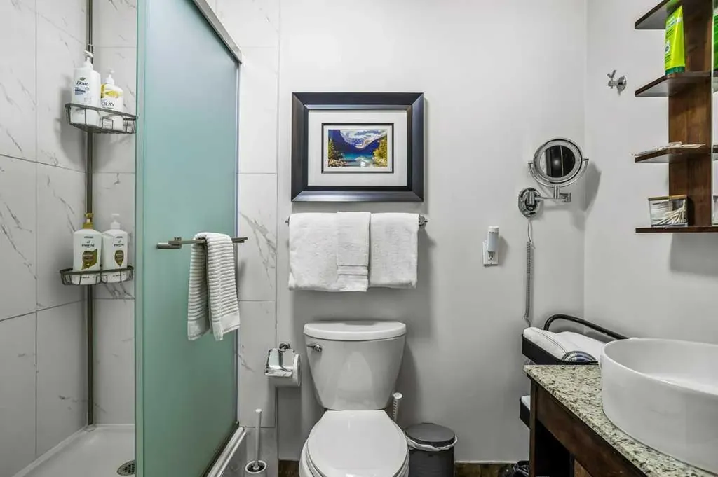 901 Mountain Street Canmore AB T1W 0C9