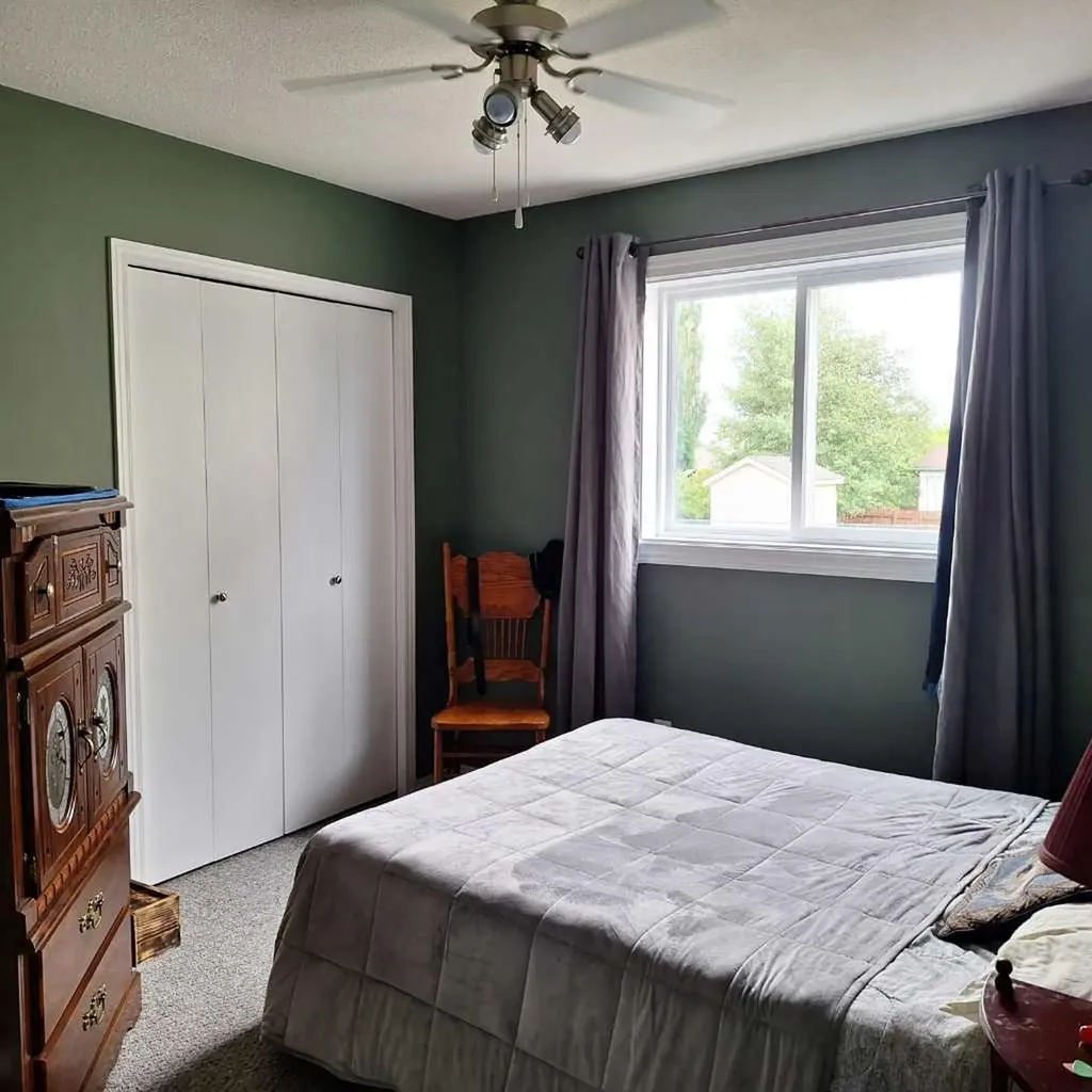 37 Silver Drive Blackfalds AB T0M 0J0