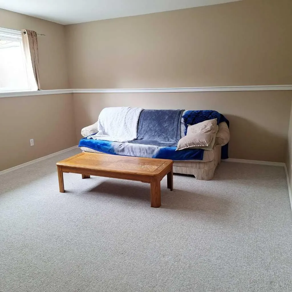 37 Silver Drive Blackfalds AB T0M 0J0