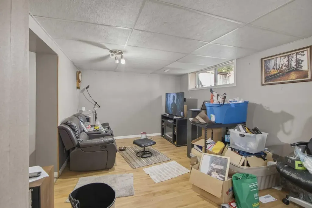 88 Willowbrook Crescent NW Airdrie AB T4B 2S4