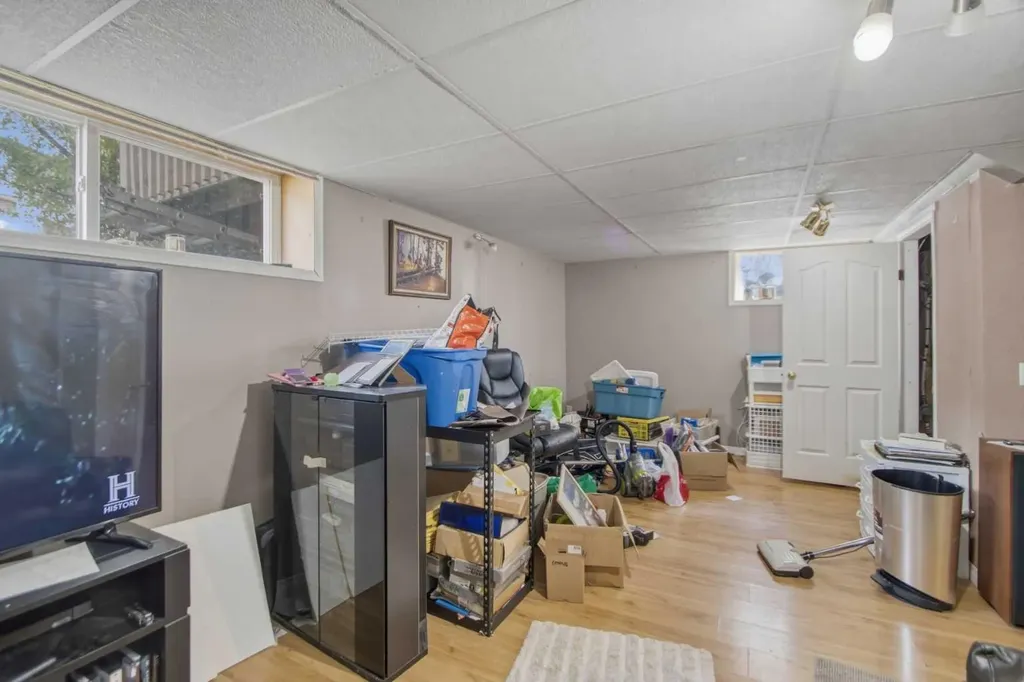 88 Willowbrook Crescent NW Airdrie AB T4B 2S4