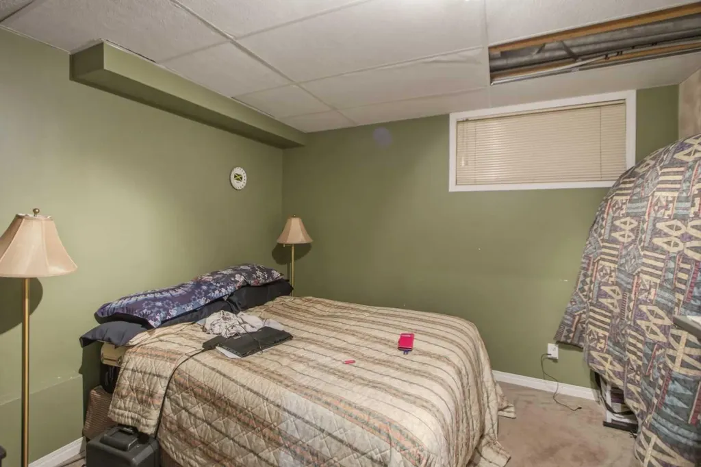 88 Willowbrook Crescent NW Airdrie AB T4B 2S4