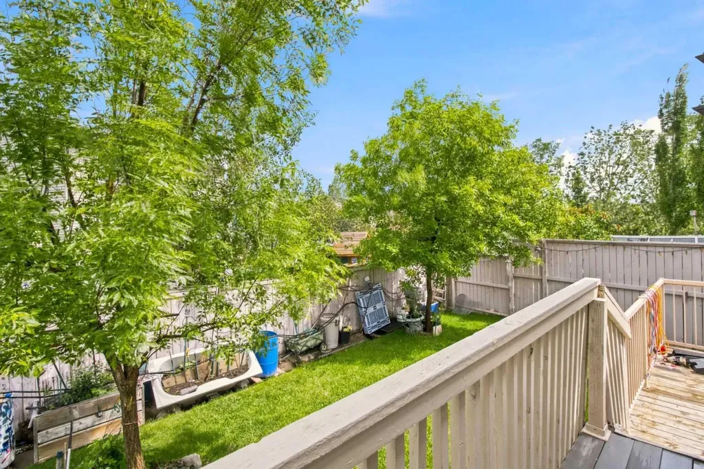 88 Willowbrook Crescent NW Airdrie AB T4B 2S4