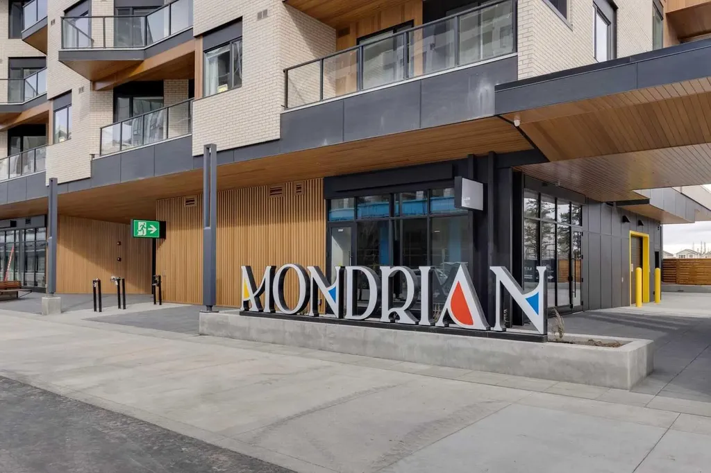 8370 Broadcast Avenue SW Calgary AB T3H 6L3