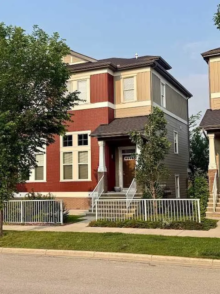 913 Evanston Square NW Calgary AB T3P0G9