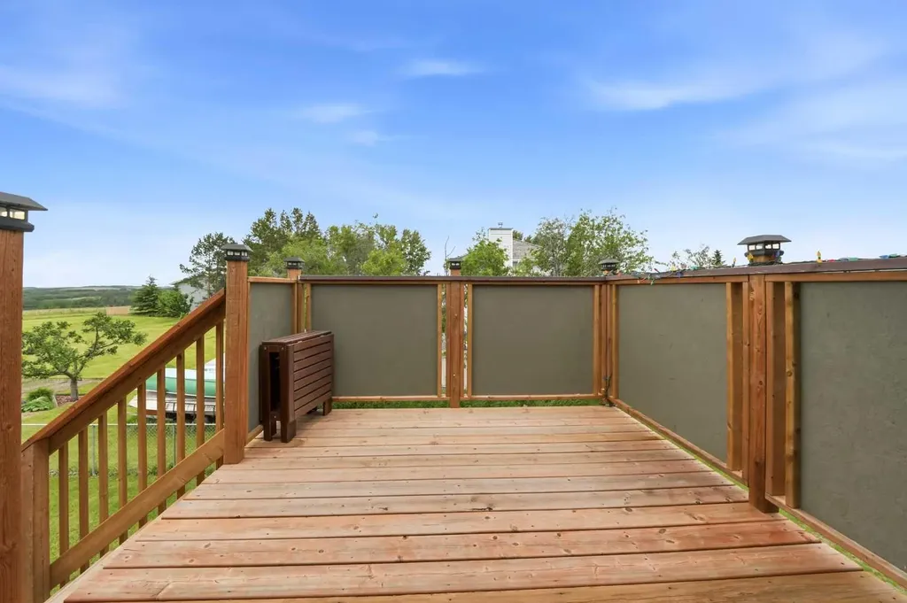 26534 Township Road 384 Rural Red Deer County AB T4E 1A1