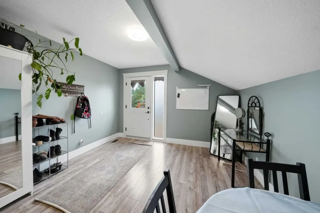 26534 Township Road 384 Rural Red Deer County AB T4E 1A1