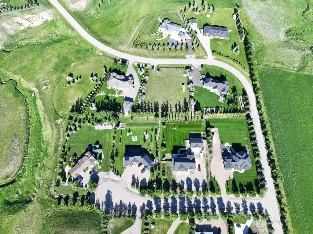 106 Antler Ridge Road Shaughnessy AB T0K 2A0