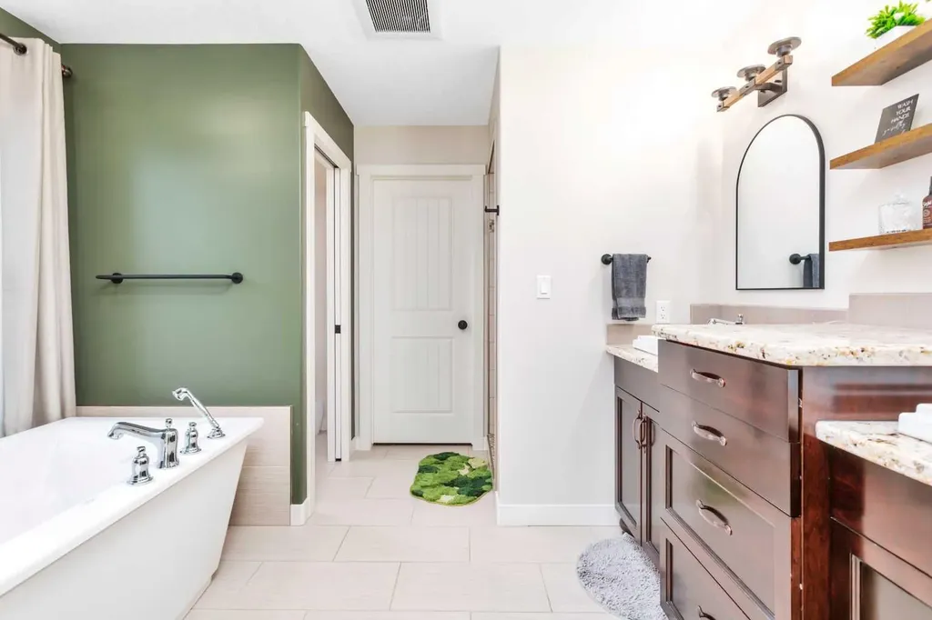 5907 67 Avenue Rocky Mountain House AB T4T 1V6