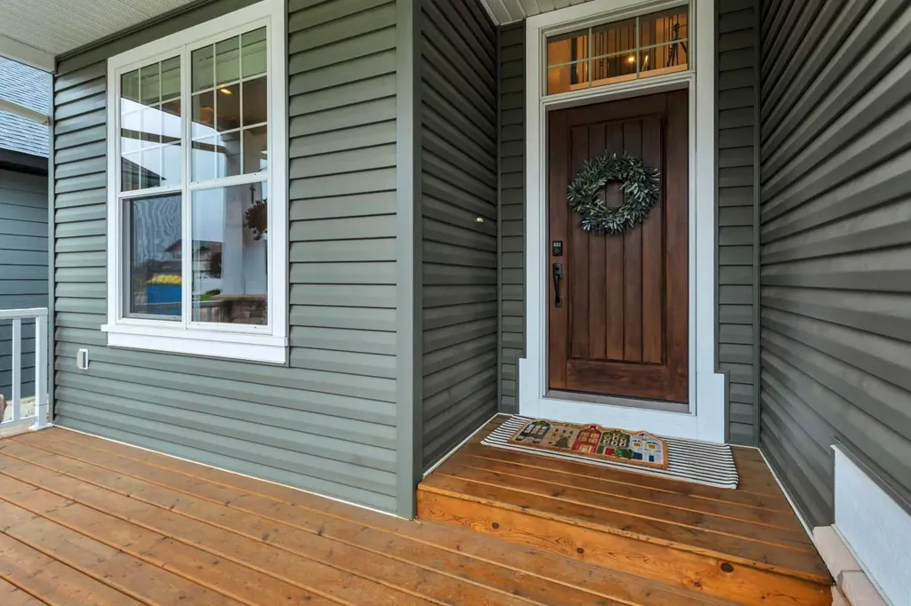 5907 67 Avenue Rocky Mountain House AB T4T 1V6