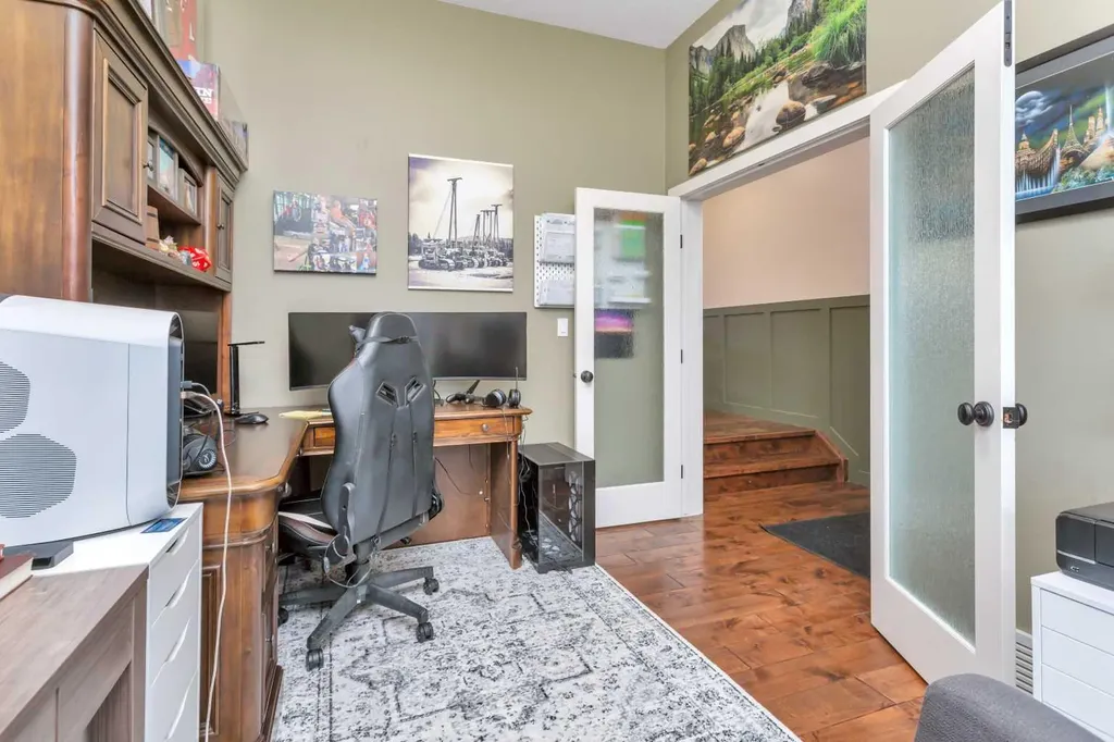 5907 67 Avenue Rocky Mountain House AB T4T 1V6