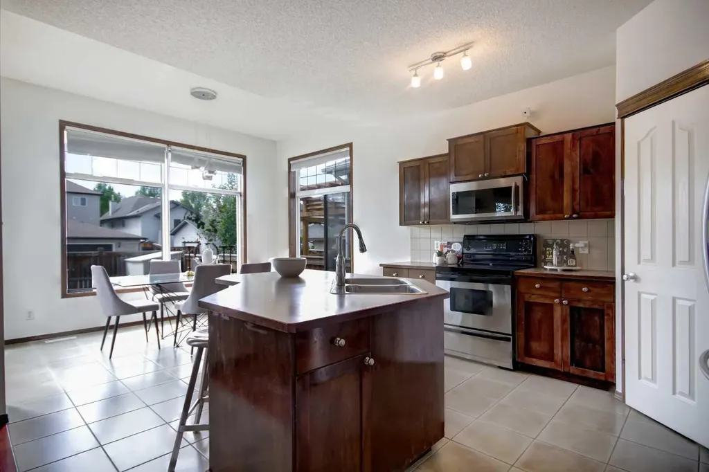 63 Elgin Drive SE Calgary AB T2Z 4A8