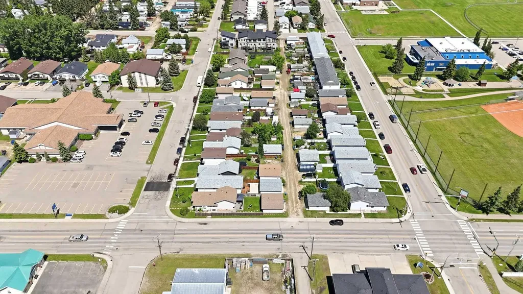 4707 44 Street Sylvan Lake AB T4S 1N5