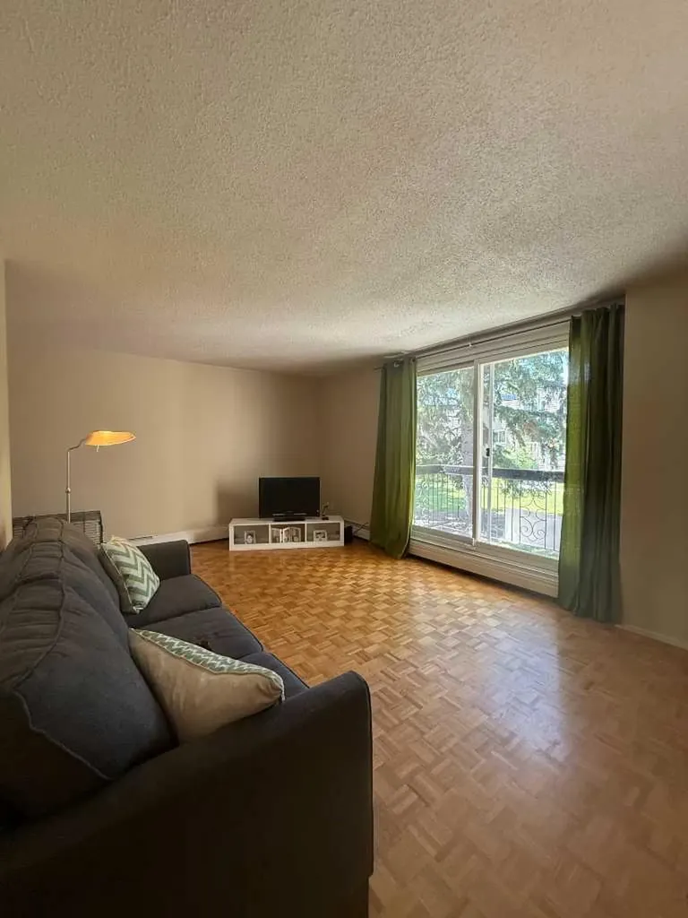 315 Heritage Drive SE Calgary AB T2H 1N2