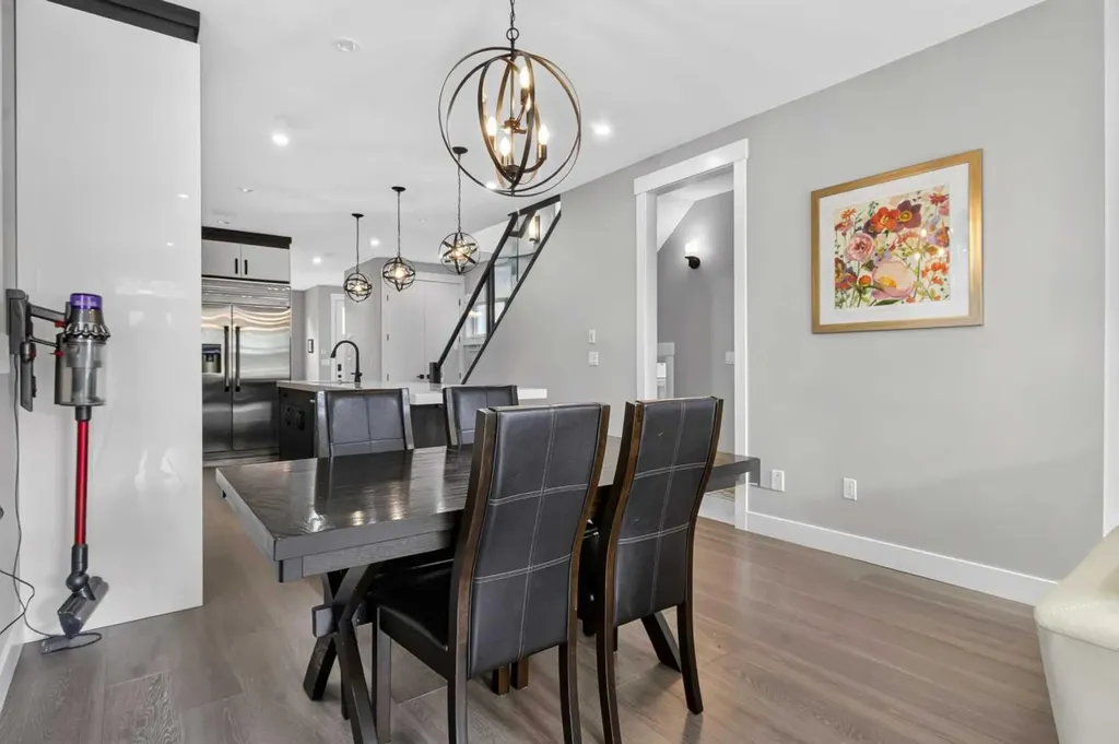2234 28 Street SW Calgary AB T3E 2H6