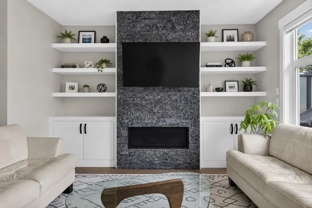 2234 28 Street SW Calgary AB T3E 2H6