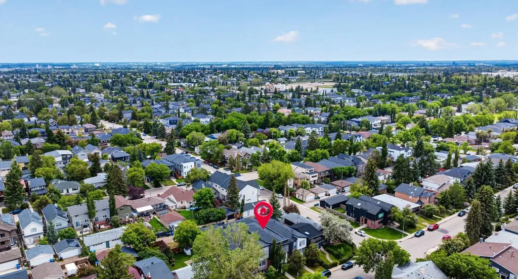 2234 28 Street SW Calgary AB T3E 2H6