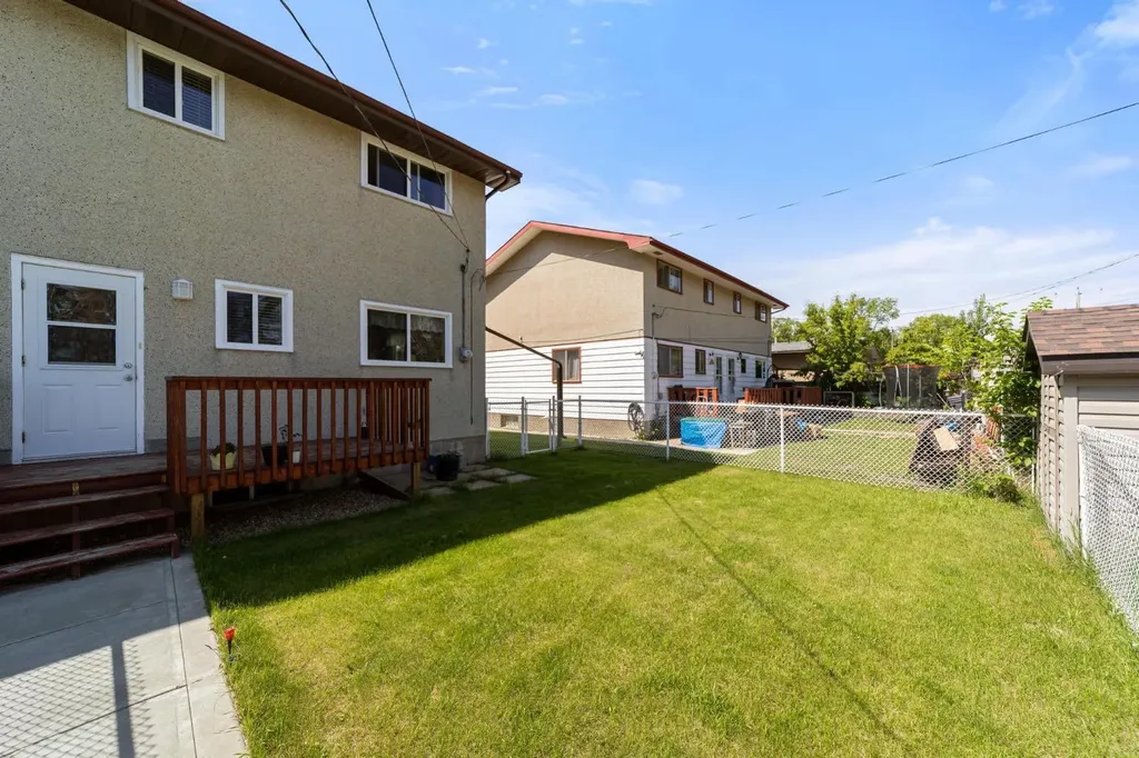 6404B 45 Avenue Camrose AB T4V 0C2