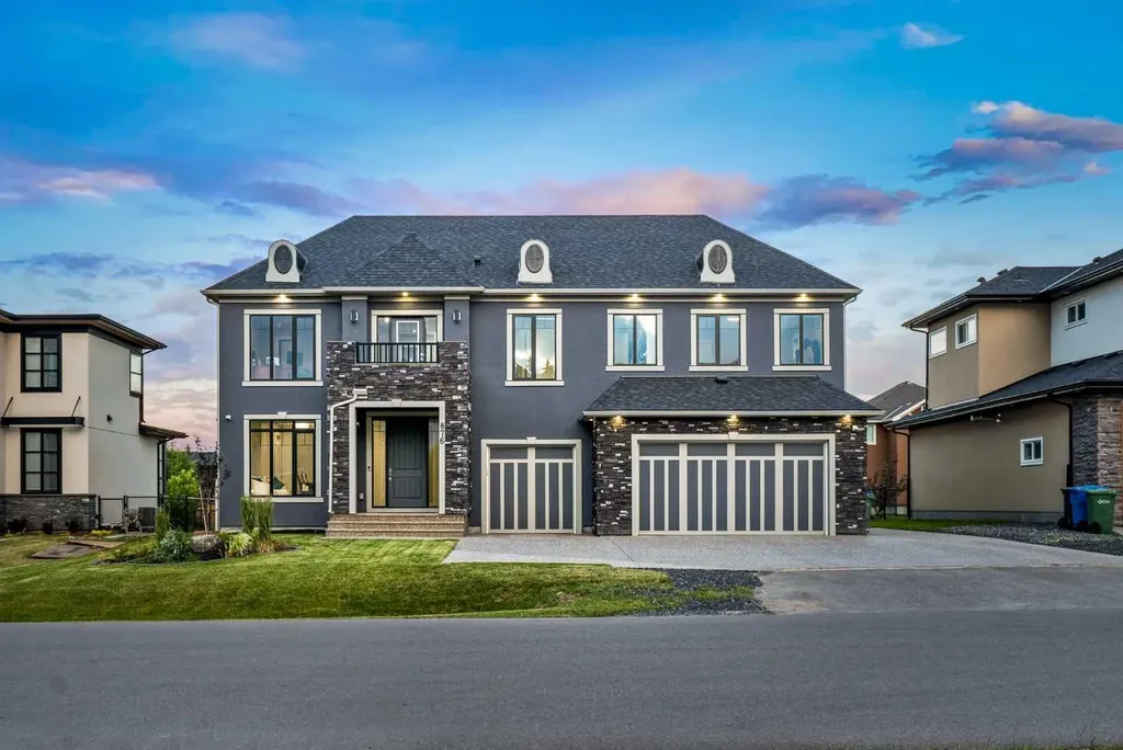 876 East Lakeview Road Chestermere AB T1X 0W7