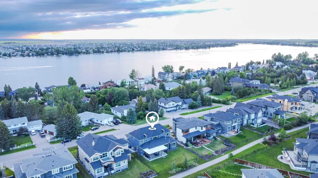 876 East Lakeview Road Chestermere AB T1X 0W7