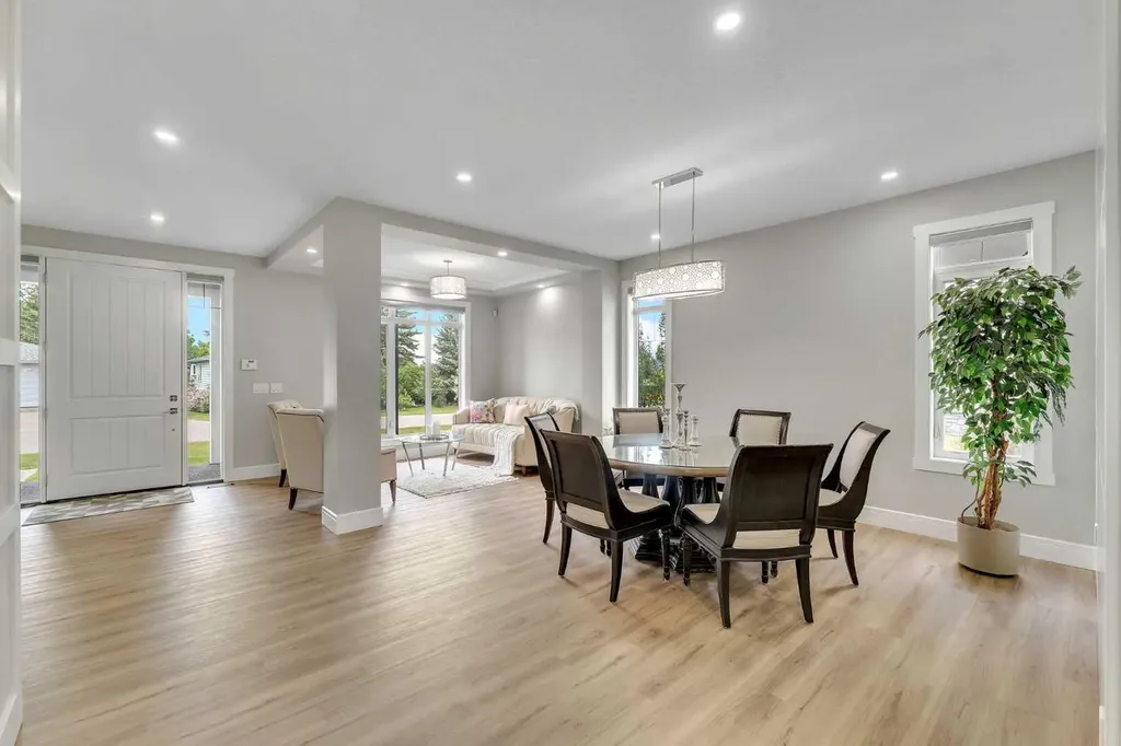 876 East Lakeview Road Chestermere AB T1X 0W7