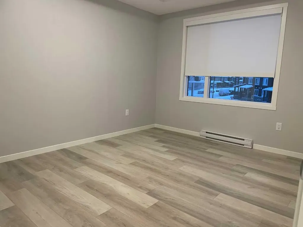 40 Carrington Plaza NW Calgary AB T3P 1X7