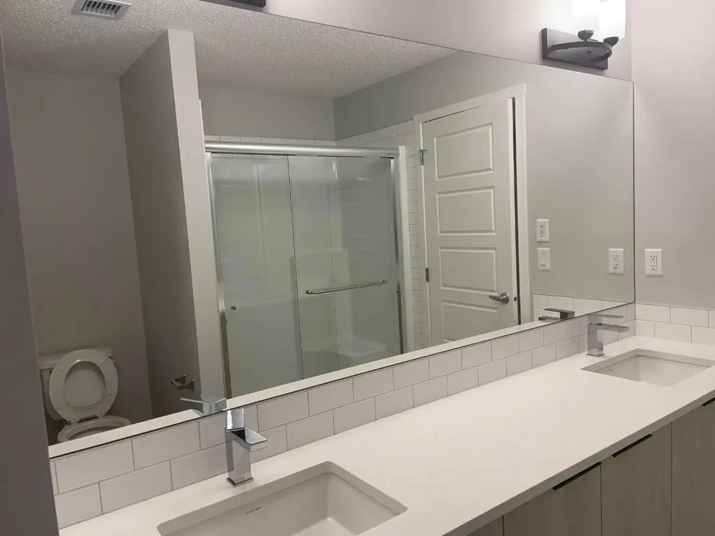 40 Carrington Plaza NW Calgary AB T3P 1X7