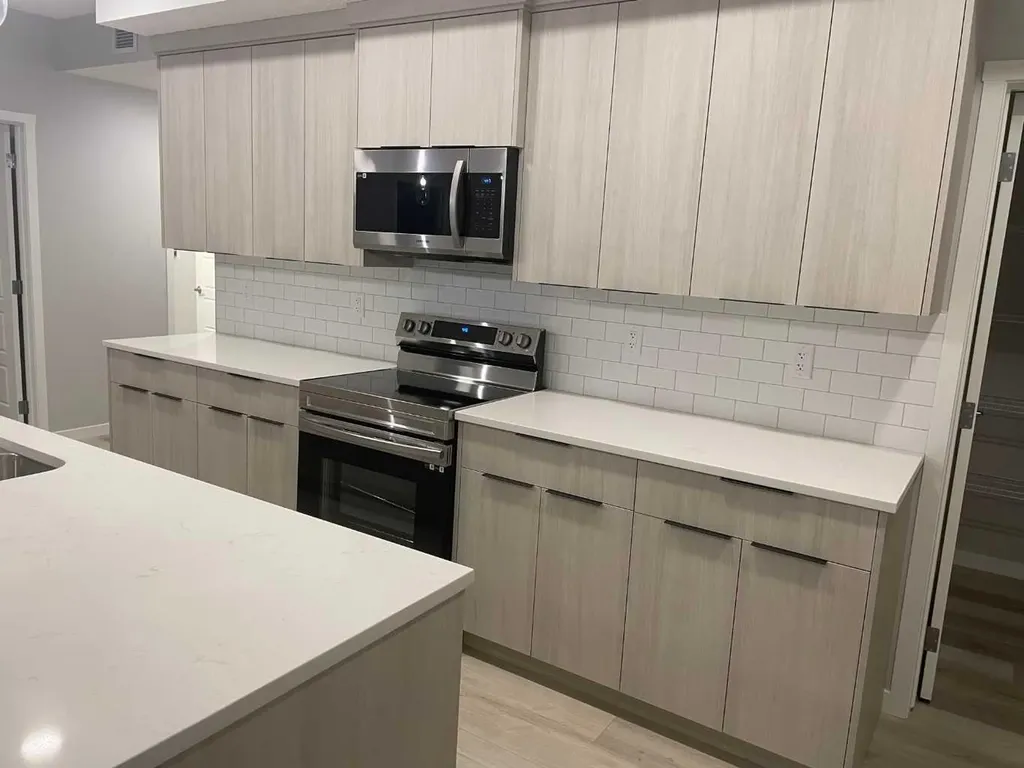40 Carrington Plaza NW Calgary AB T3P 1X7