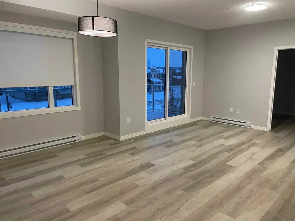 40 Carrington Plaza NW Calgary AB T3P 1X7