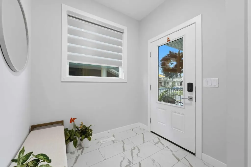 163 Dawson Wharf Rise Mount Chestermere AB t1x2x3