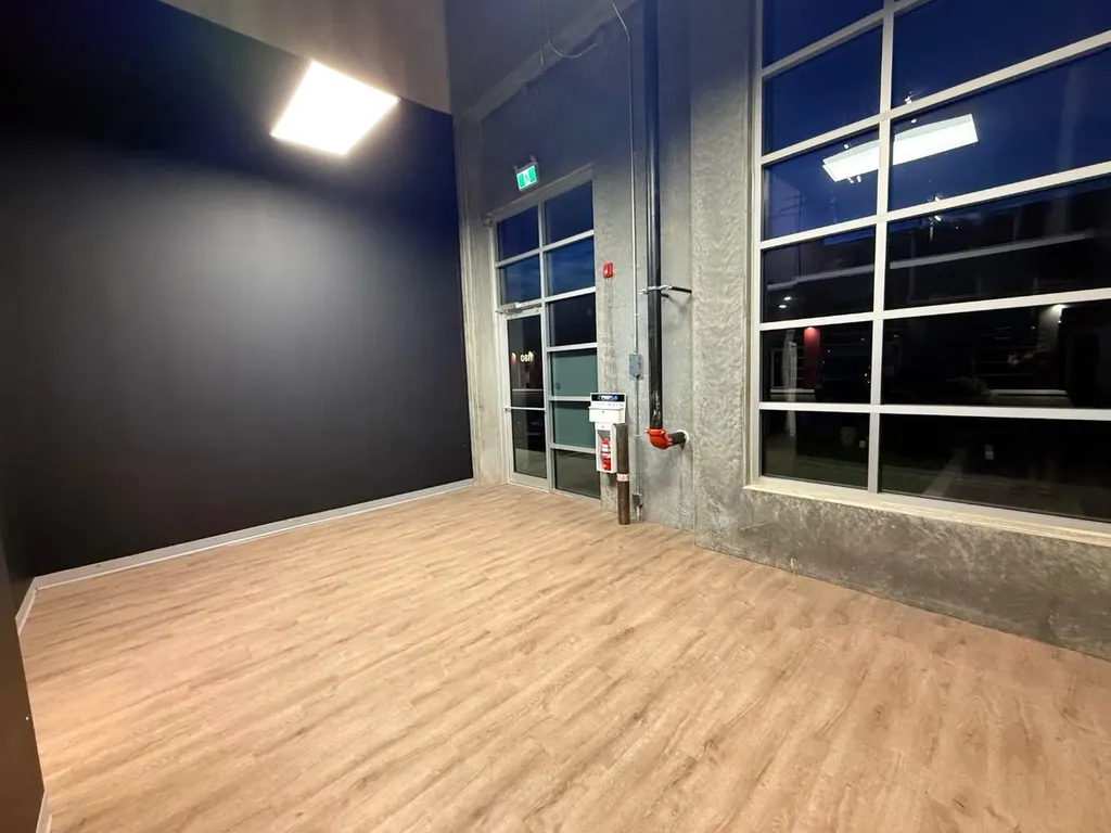6520 36 Street NE Calgary AB T3J 2L3