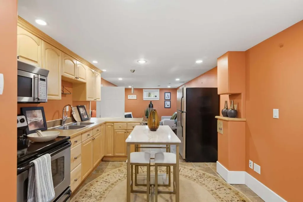 3711 Centre B Street NW Calgary AB T2K 0W1
